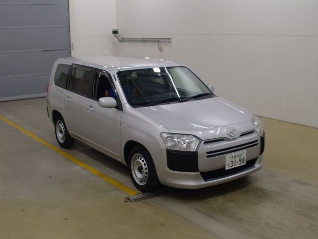 5004 Mazda Familia van NCP160M 2020 г. (NAA Tokyo)